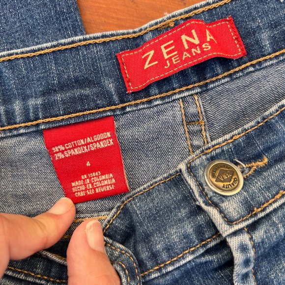 Zena Jeans Vintage Early 2000's Cropped Straight Leg Denim Jeans - Picture 4 of 5